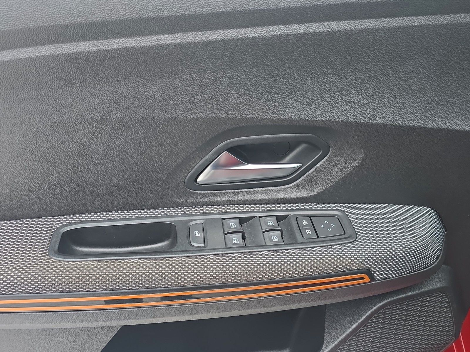 Fahrzeugabbildung Dacia Sandero III Stepway Comfort Aus 1.Hand Top