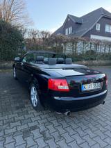 Audi A4 1.8 T Cabriolet - - Audi A4 aus 2004: 1.8