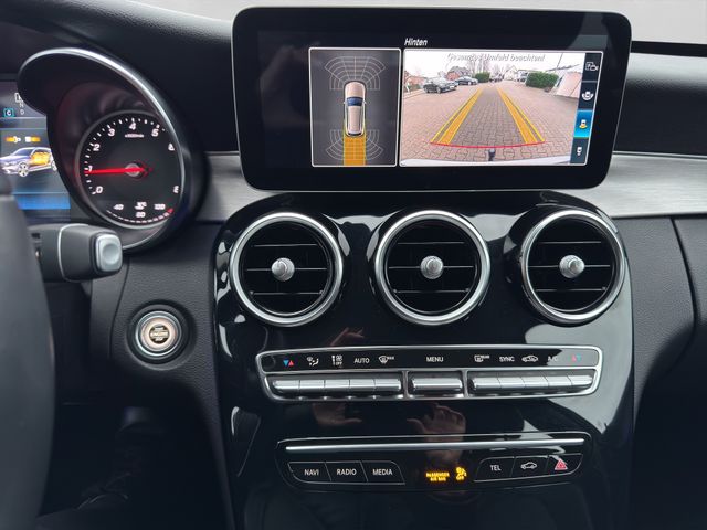 Fahrzeugabbildung Mercedes-Benz C 180 T Avantgarde+LED+Navi+Kamera+Spur+AHK