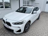 BMW X2 xDrive25d M Sport AHK LEDER ACC PANO HARMAN - BMW X2 mit Schiebedach