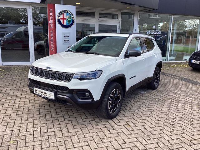 Jeep Compass 1.3 T4 4xe PLUG-IN HYBRID Trailhawk