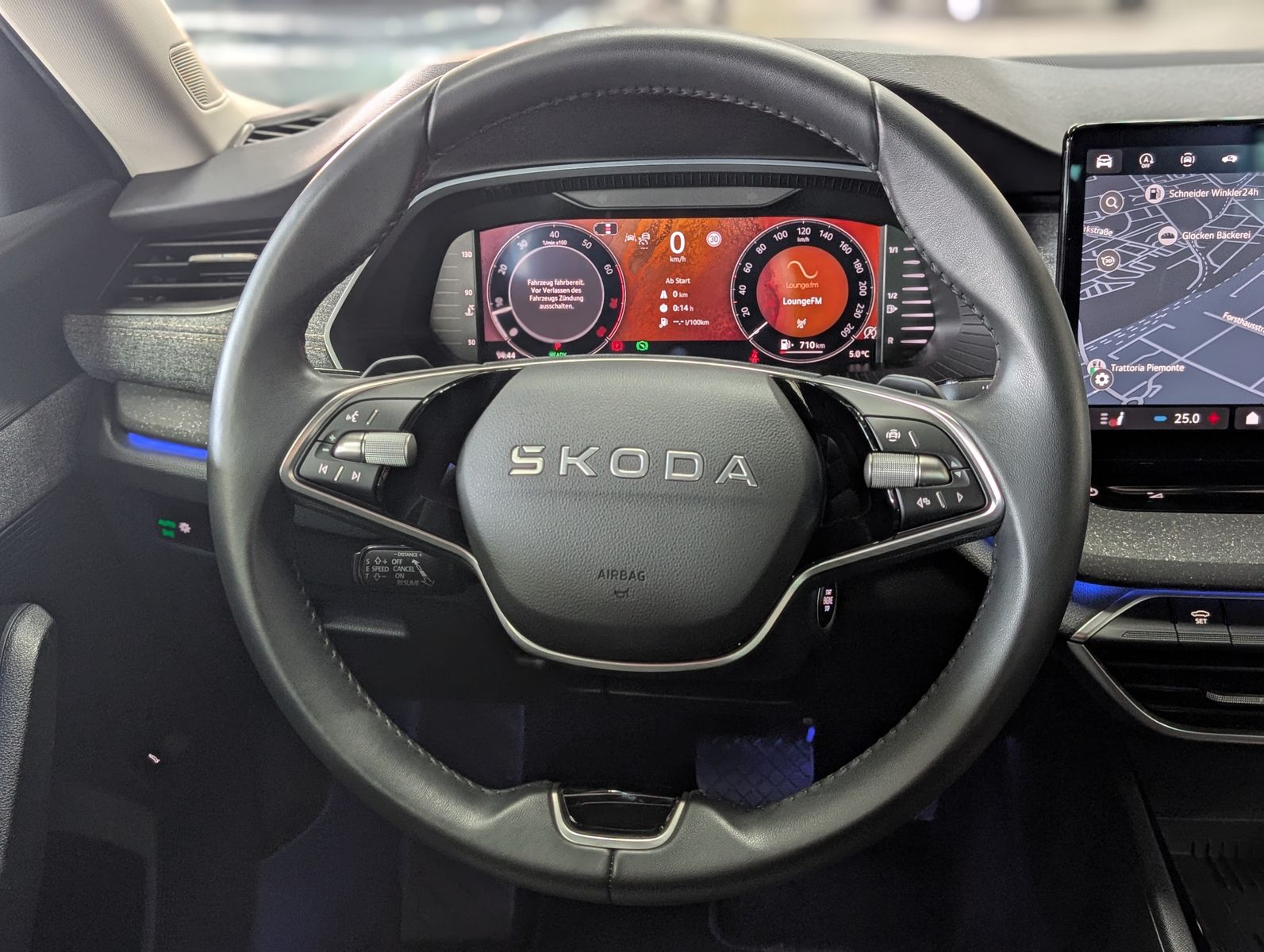 Fahrzeugabbildung SKODA Octavia 1.5 TSI mHEV Style ACC AHK 5J.-Garantie