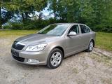 Skoda Octavia 1.2 TSI Ambition, TÜV neu - Skoda Octavia mit Benzin-Antrieb: Limousine, 1.2