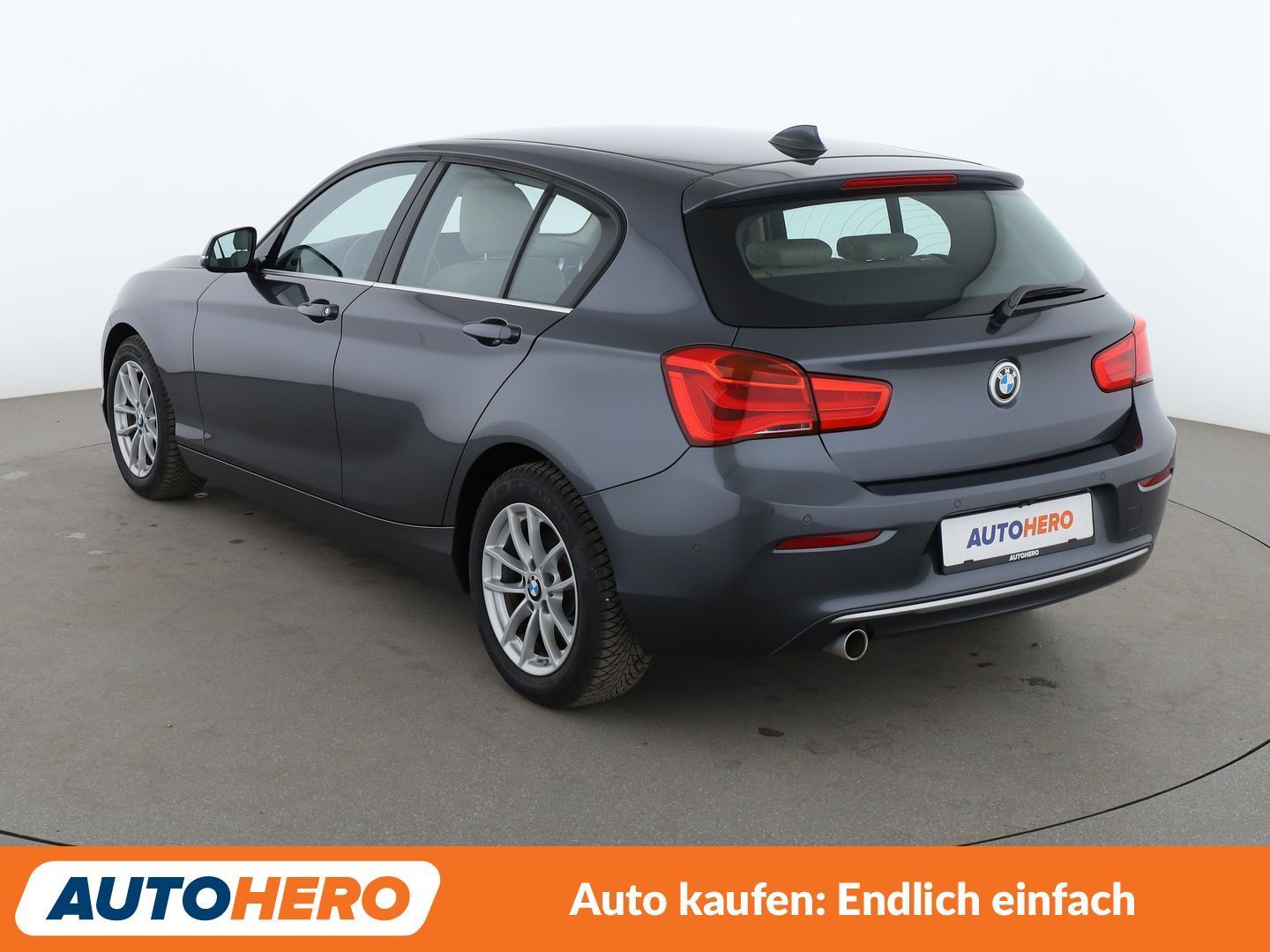 BMW 1er 118i Metropolitan Aut.*NAVI*CAM*LED*ACC*SHZ* foto 4