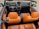 Peugeot Leder, neue Motorkette, TÜV 03/2027. - Peugeot 207 Gebrauchtwagen in Nürnberg