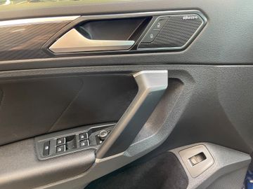 Volkswagen Tiguan Highline 4Motion *DAB+*360KAM*LEDER*