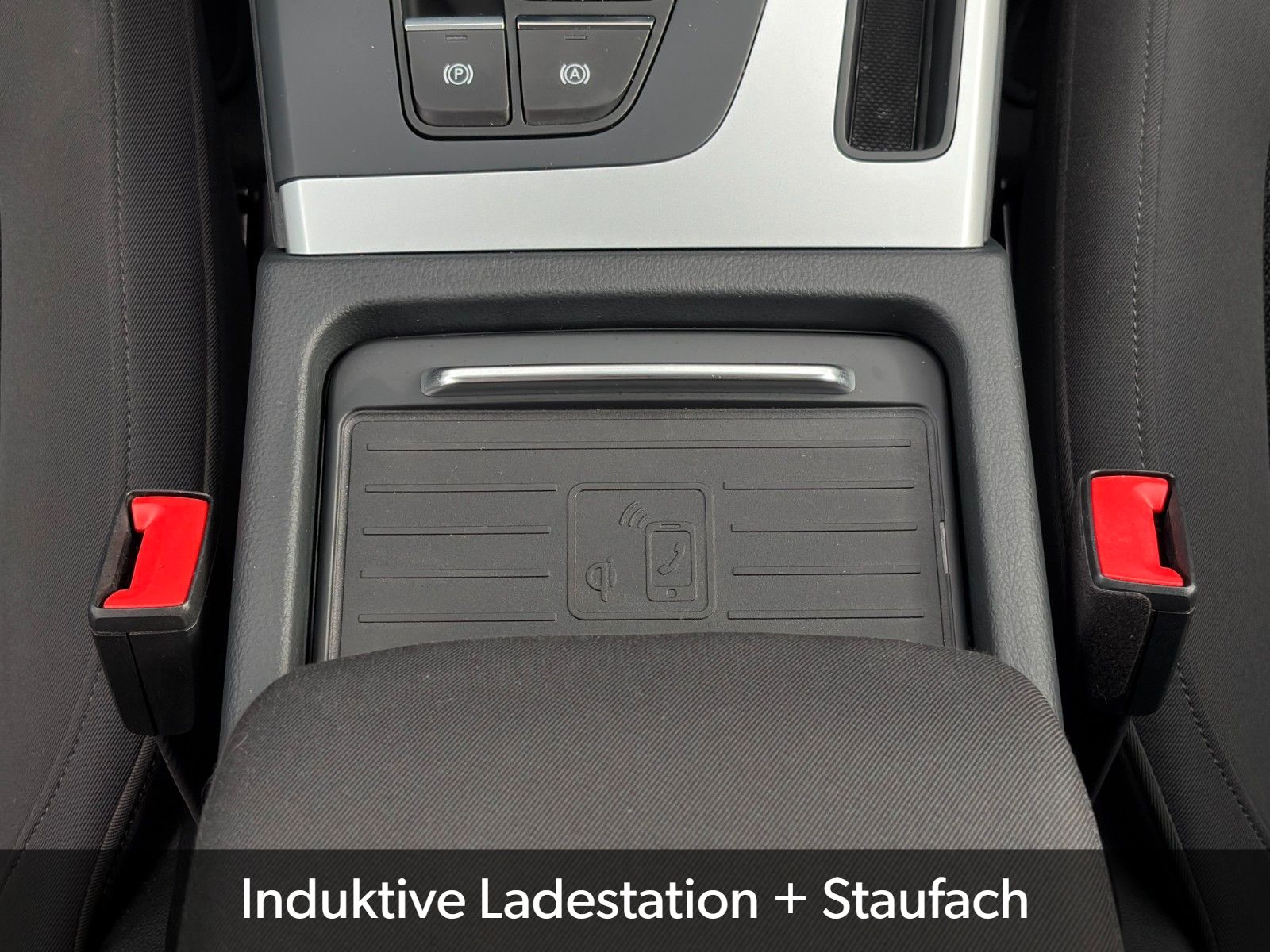 Fahrzeugabbildung Audi Q5 Sportback 40 TFSI quattro advan. AHK Matrix