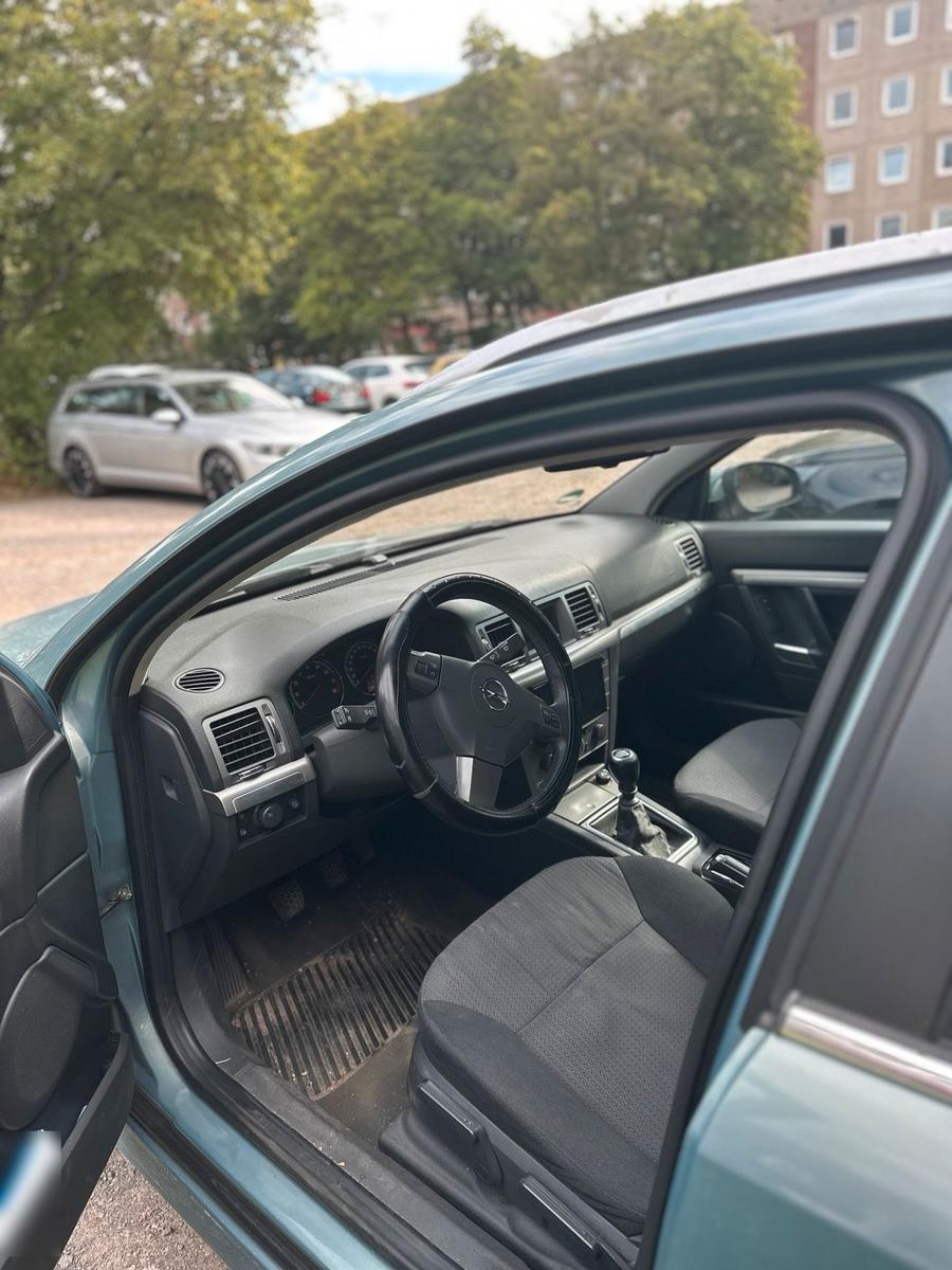 Opel Signum 2005 — photo 7