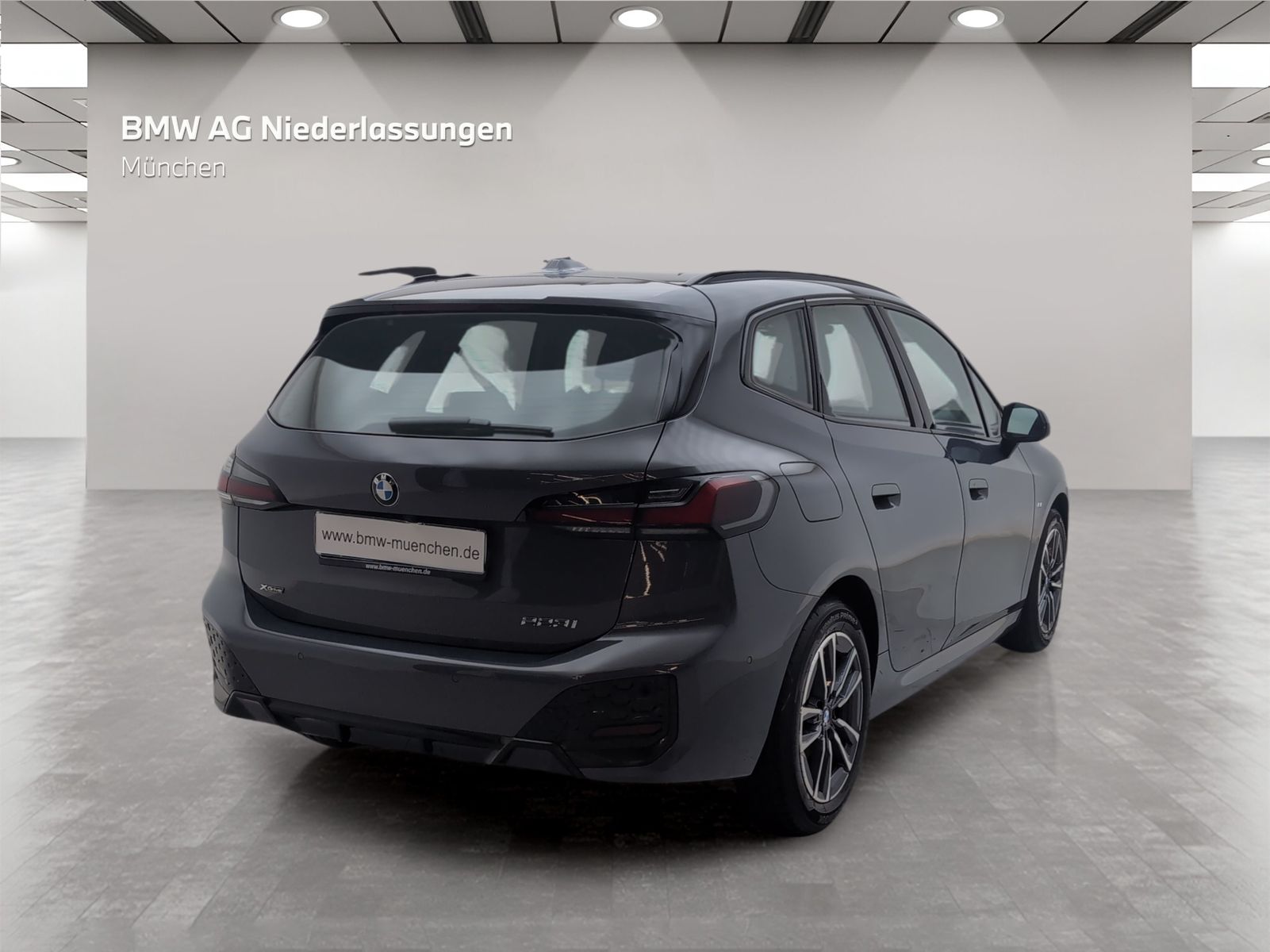 BMW 223 Active Tourer - Bild 7