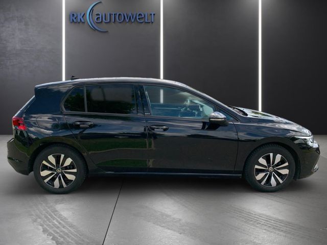 Golf 8 VIII Move 2.0 TDI Panodach Navi