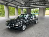 BMW 750i E32 V12