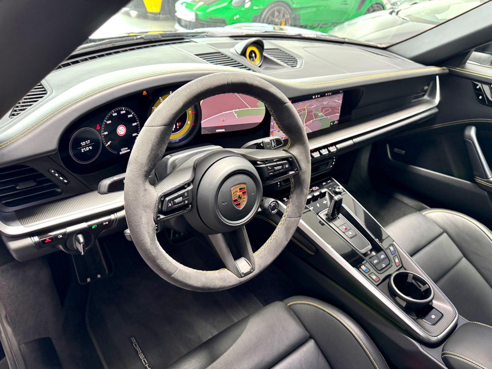 Porsche 992-911 TURBO S CABRIO BRABUS 820 STYLE-PACKAGE foto 4