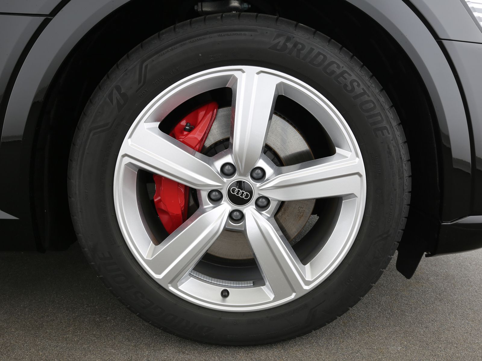 Audi Q8 e-tron - Bild 20