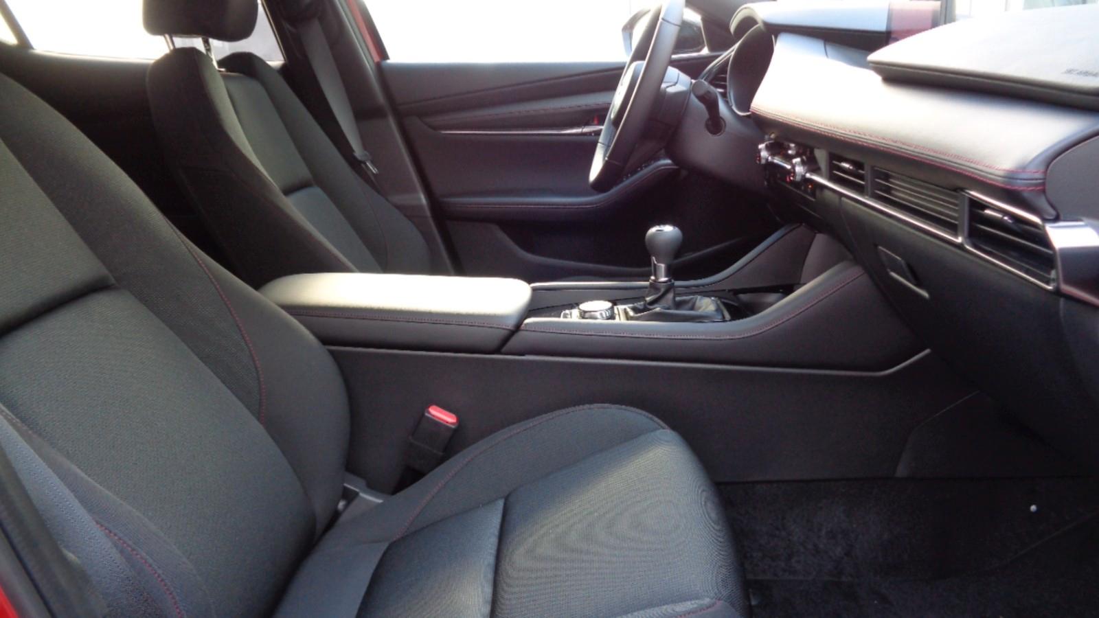Mazda 3 Homura 140