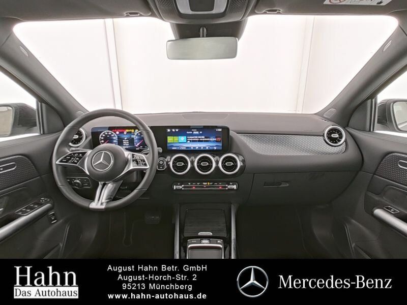 Fahrzeugabbildung Mercedes-Benz GLA 200 PROGRESSIVE/LED/AHK/KAMERA/WINTER/..