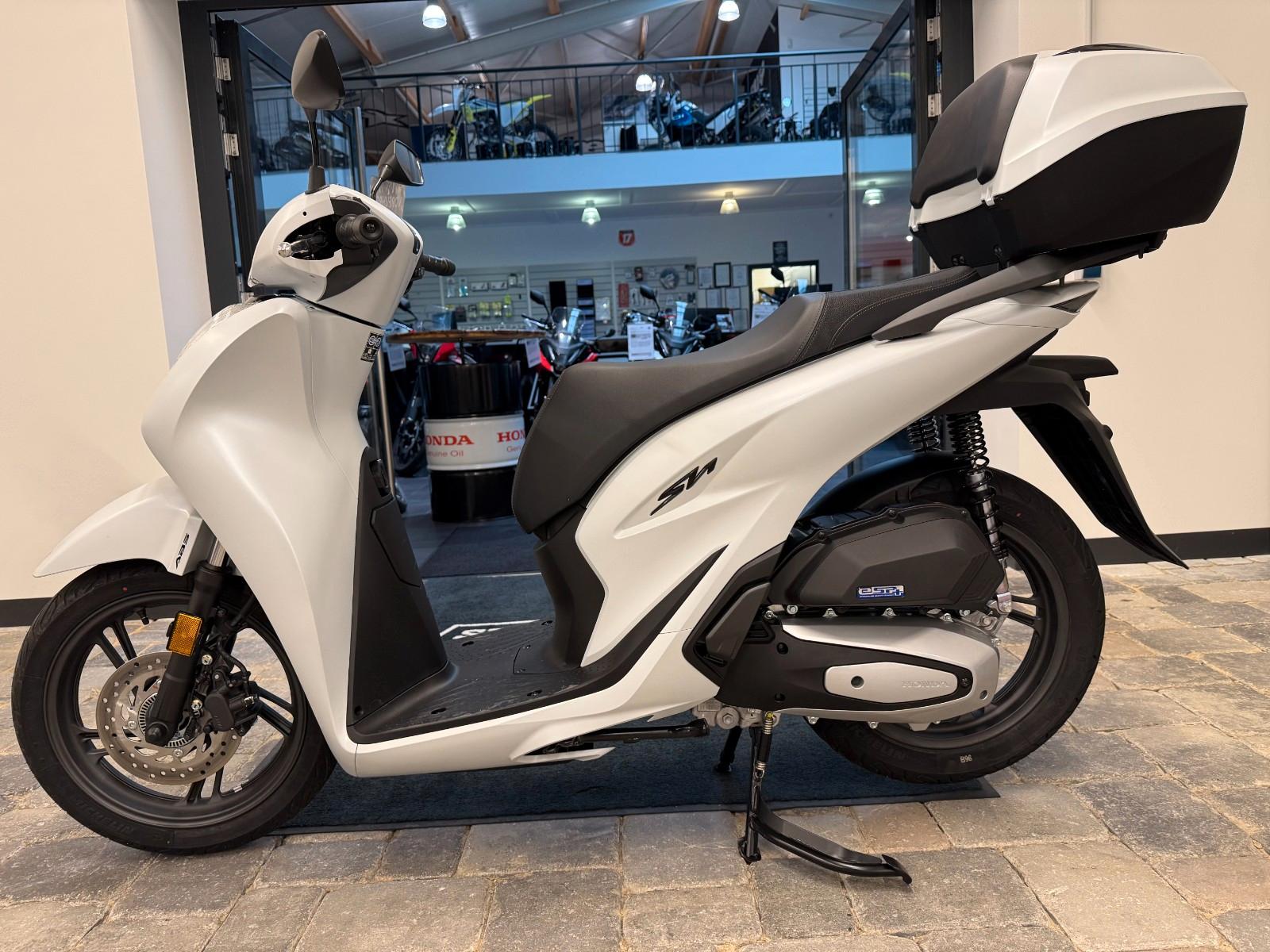 Honda SH 125 i inkl. Top-Case - Vorführer