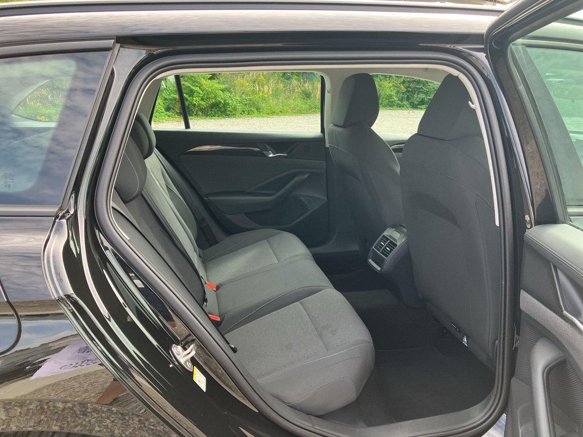 Volkswagen Passat 1.5 eTSI DSG KAMERA+SHZ+ACC+LED, миниатюра 26