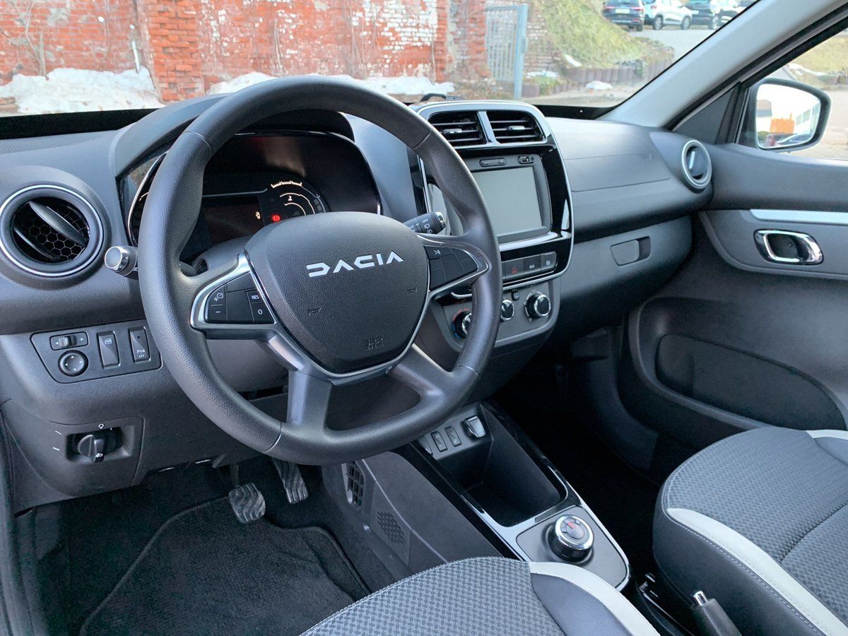 Dacia Spring - Bild 10