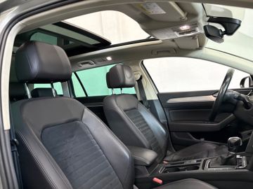 Volkswagen Passat Variant - 7