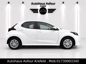 Toyota Yaris - 2