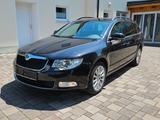 Skoda Superb Combi Exclusive Xen Navi AHK PDC 2.Hand - Skoda Superb: Combi Exclusive