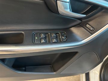 Volvo XC 60 R-Design AWD