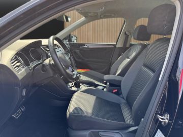 Volkswagen Tiguan - 7