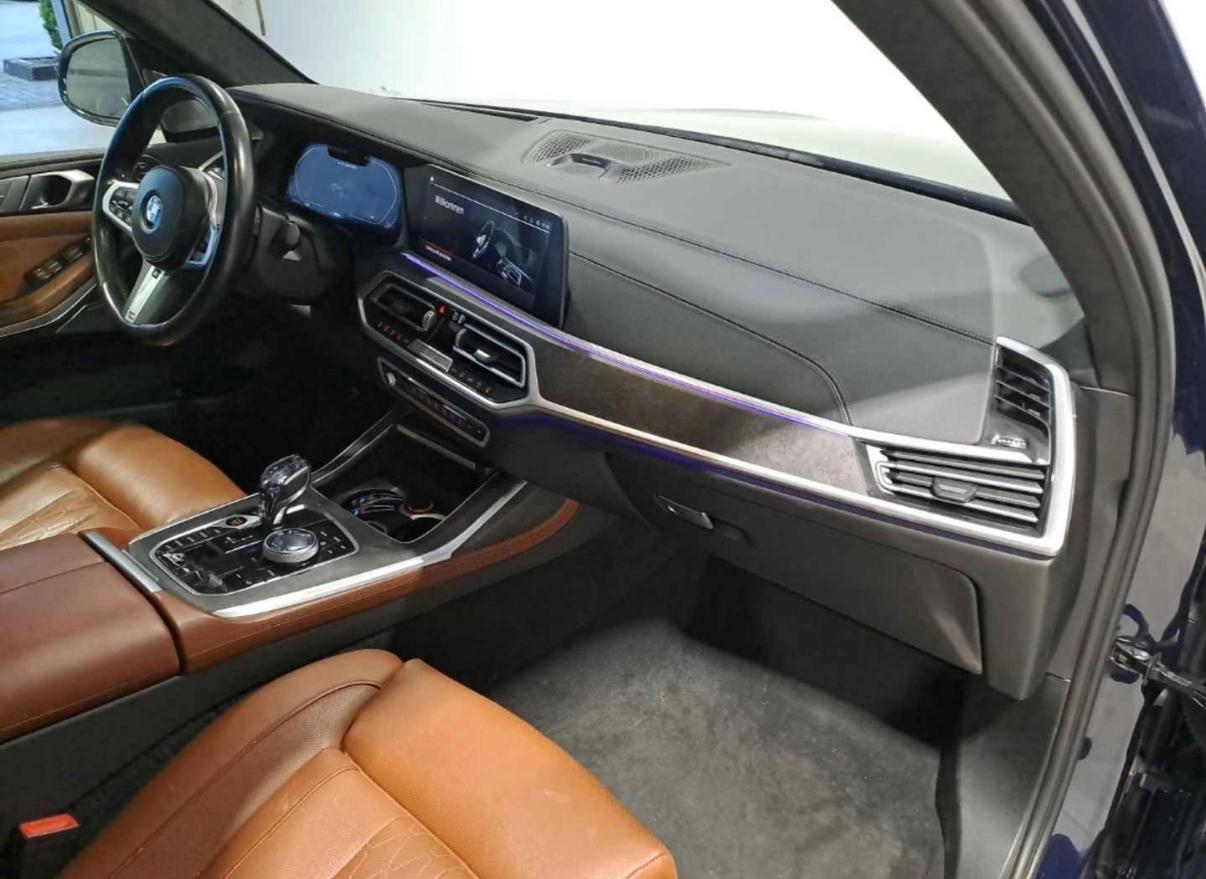 BMW X7 M50 M50i 7Sitze#