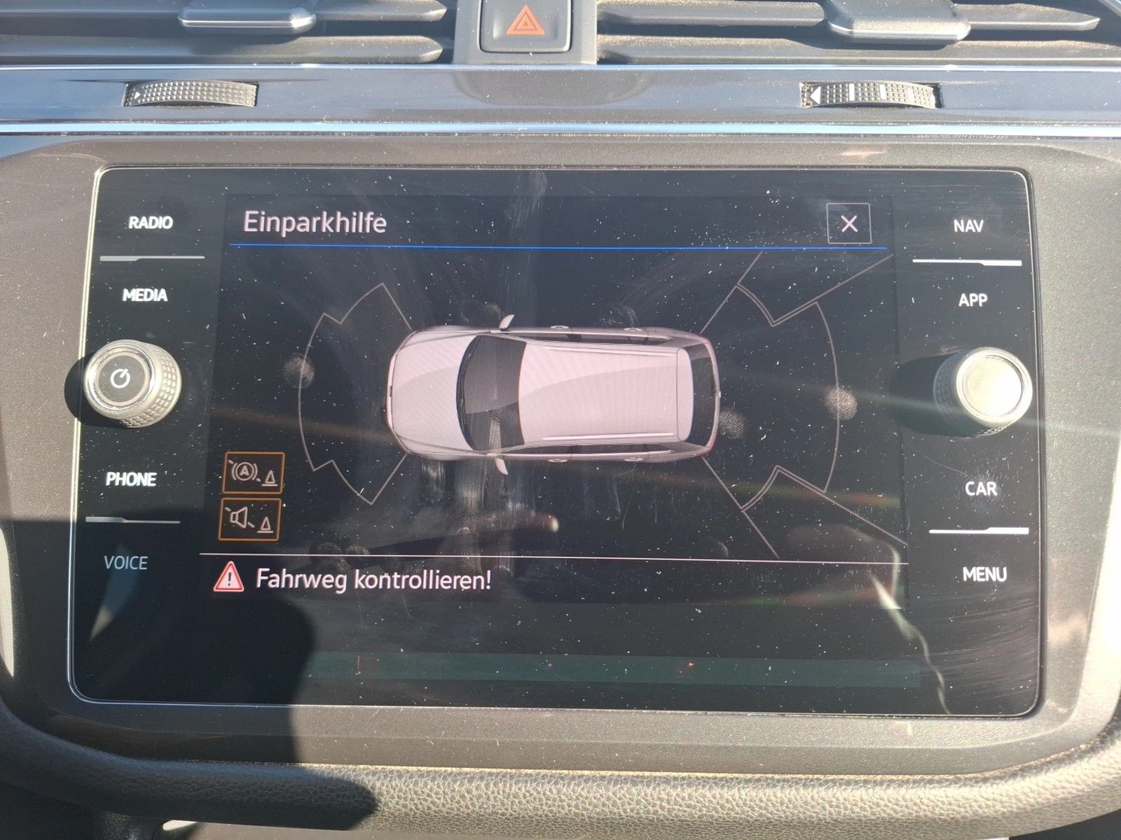 Fahrzeugabbildung Volkswagen Tiguan Allspace TSI Life DSG 7-Si LED Navi VC HU