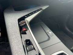 Foto Nummer 22: PEUGEOT 5008