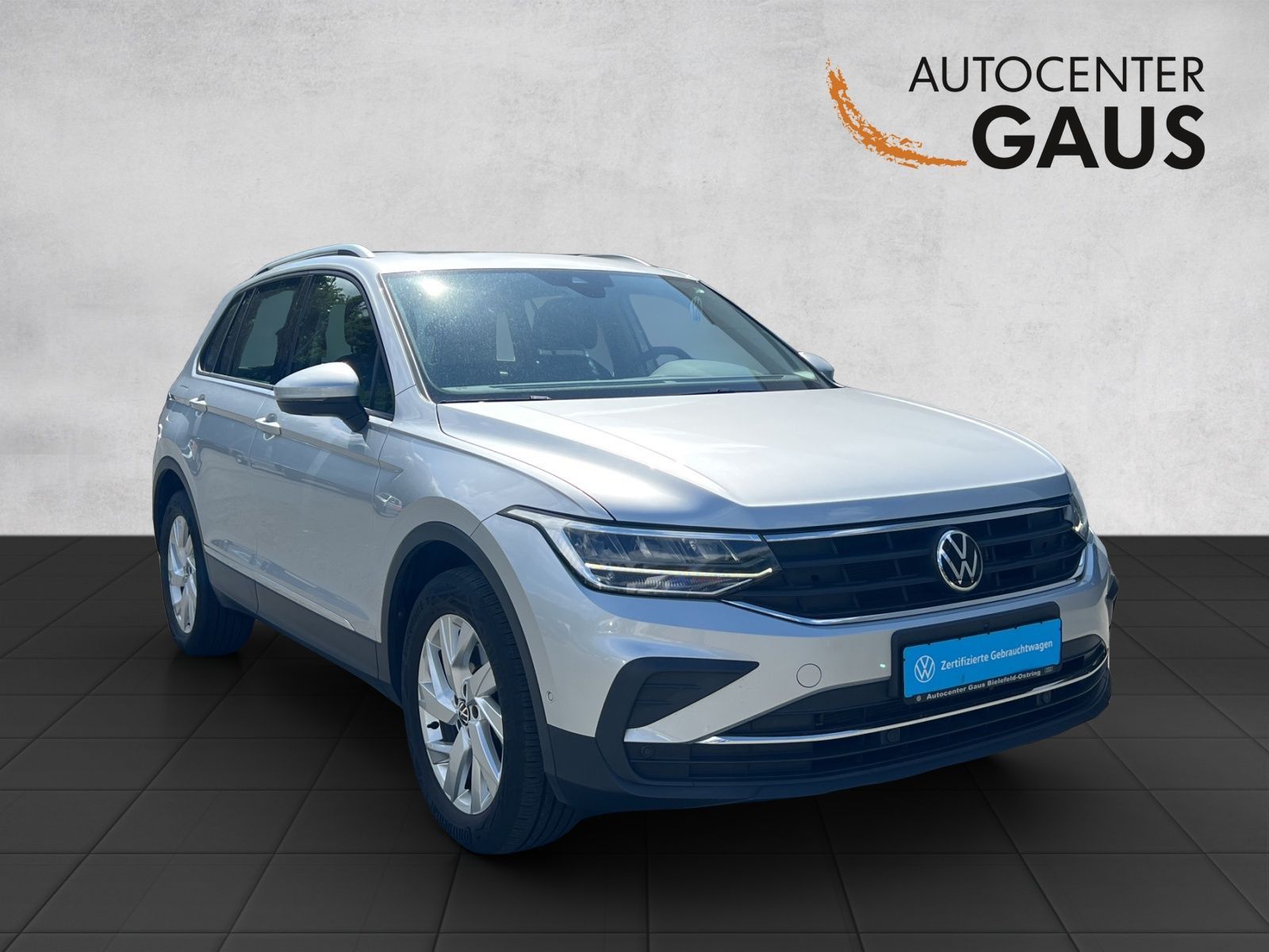 Tiguan Life 2.0 TSI 4M DSG LED*Navi*Pano