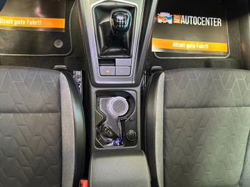 MYAUTOCENTER – Gebraucht- und Jahreswagen mit Werkstattservice in Pfaffenhofen Volkswagen Golf VIII *Keyless*Totwinkel*ACC*PDC*LED*VOLL