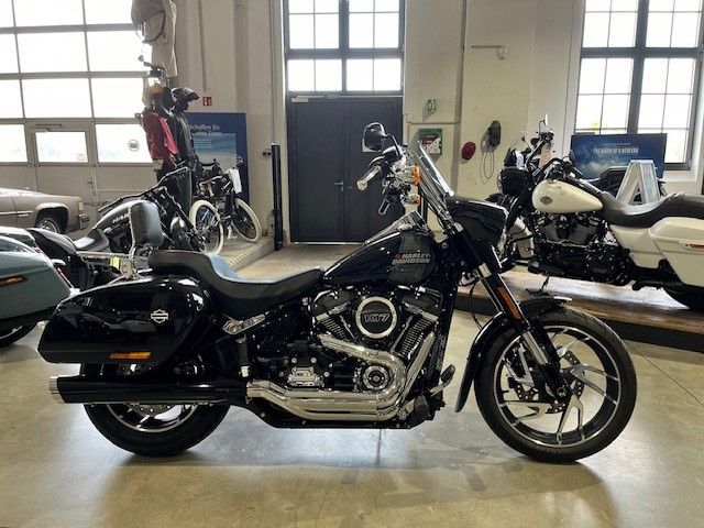 Harley-Davidson Sport Glide FLSB 107CUI