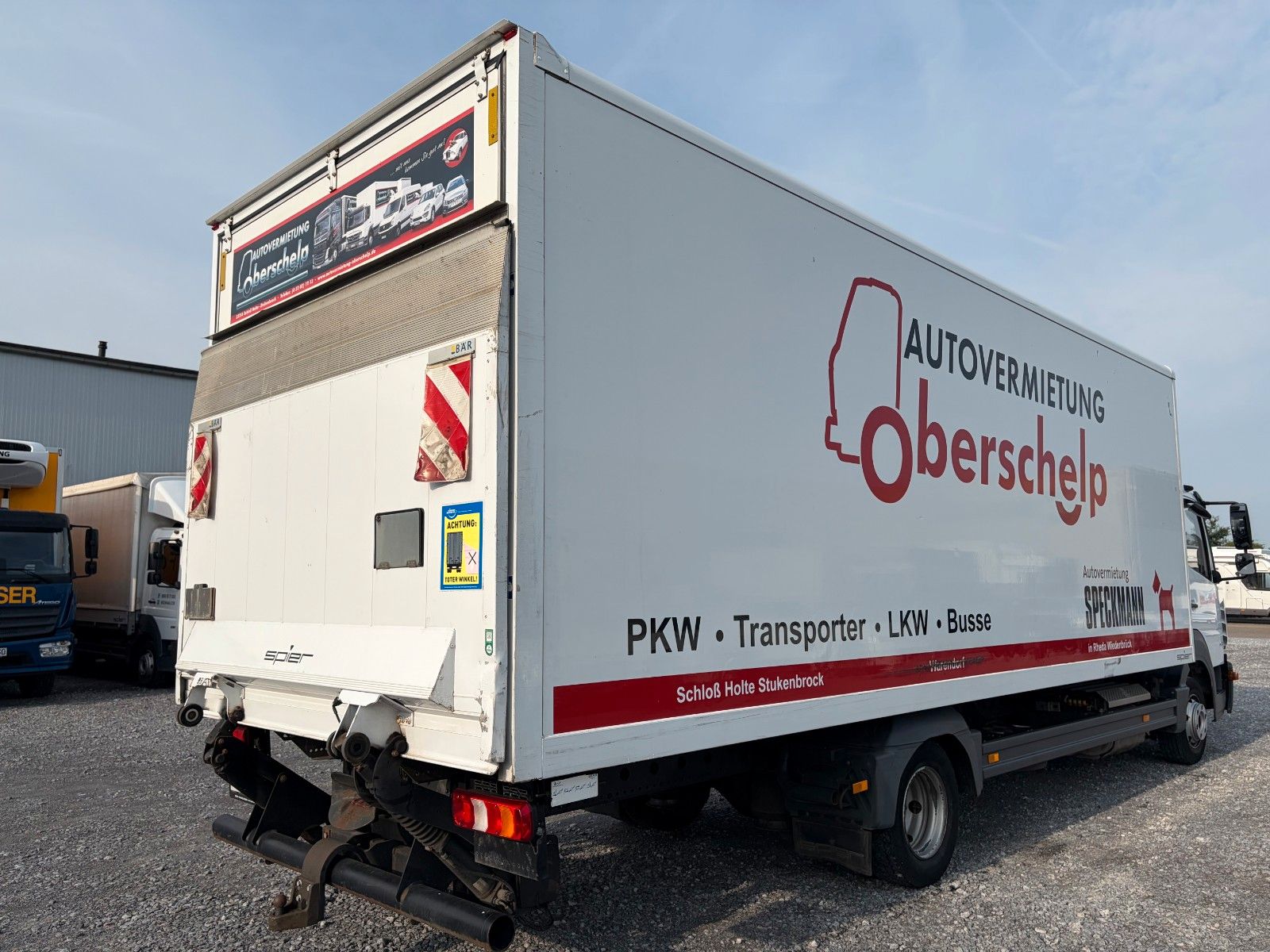 Fahrzeugabbildung Mercedes-Benz Atego 818 Koffer 7200 mm LBW Autom. Klima