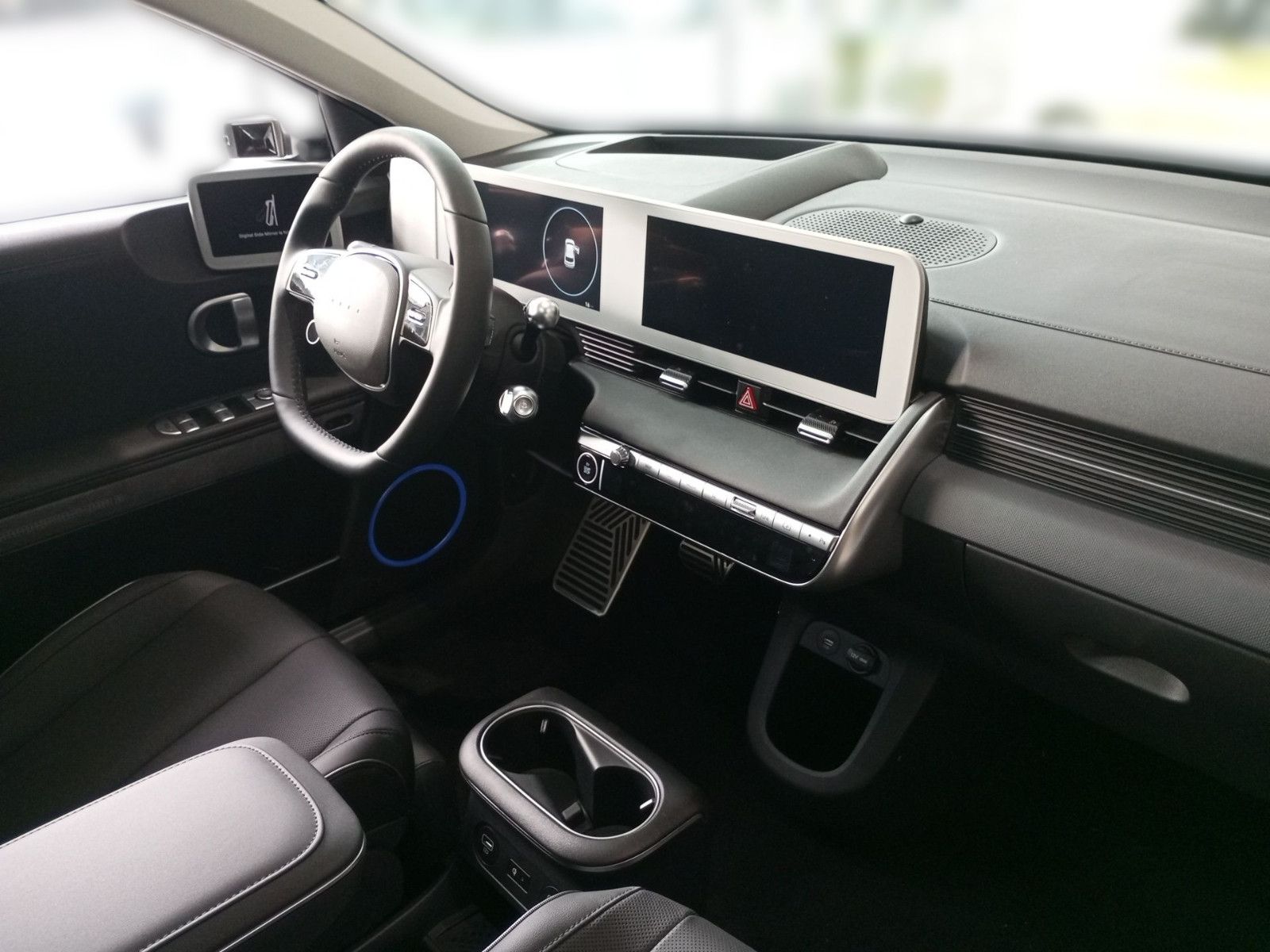 Fahrzeugabbildung Hyundai IONIQ 5 UNIQ 4WD Relax+Kamera-Paket+Panormadach