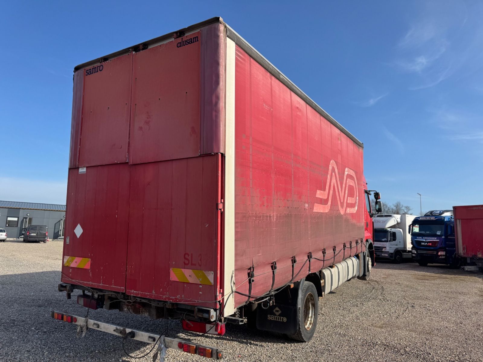Fahrzeugabbildung Renault DXI 450