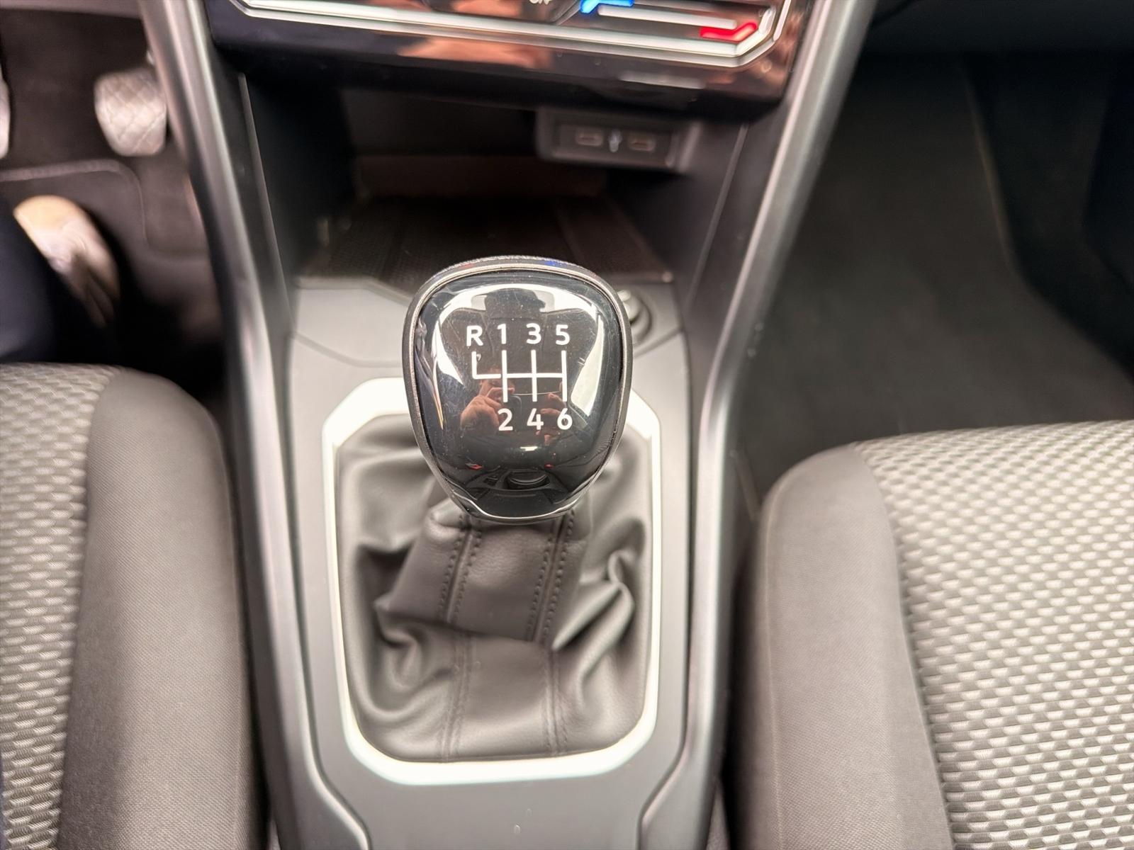 Volkswagen T-Roc 1.0 TSI KLIMA, APP CONNECT, ACC, PARK ASS, миниатюра 12