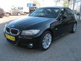 BMW 320 d Lim. *M-Paket+Navi+Xenon+Motor neu*