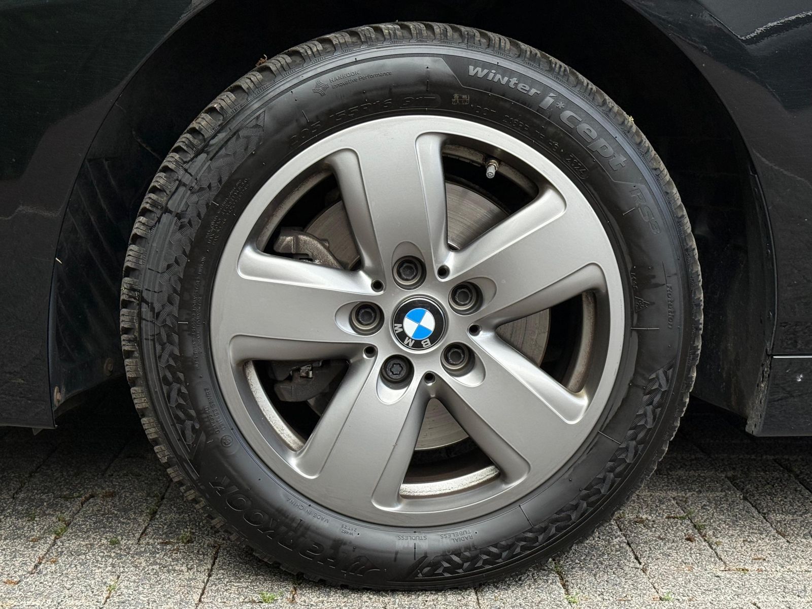 Fahrzeugabbildung BMW 216 d Aut. Gran Coupe Sport-Line LED+AHK+NAV+SHZ