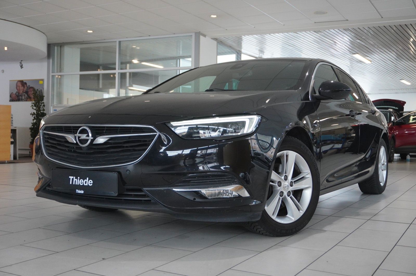 Fahrzeugabbildung Opel Insignia B GS 1.5T INNOV. NAVI/LED/KAMERA/SPORT
