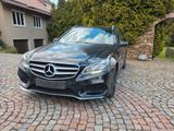 Mercedes-Benz E 300 E -Klasse T-Modell E 300 BlueTec AHK - Mercedes-Benz E 300: Kombi, Bluetec