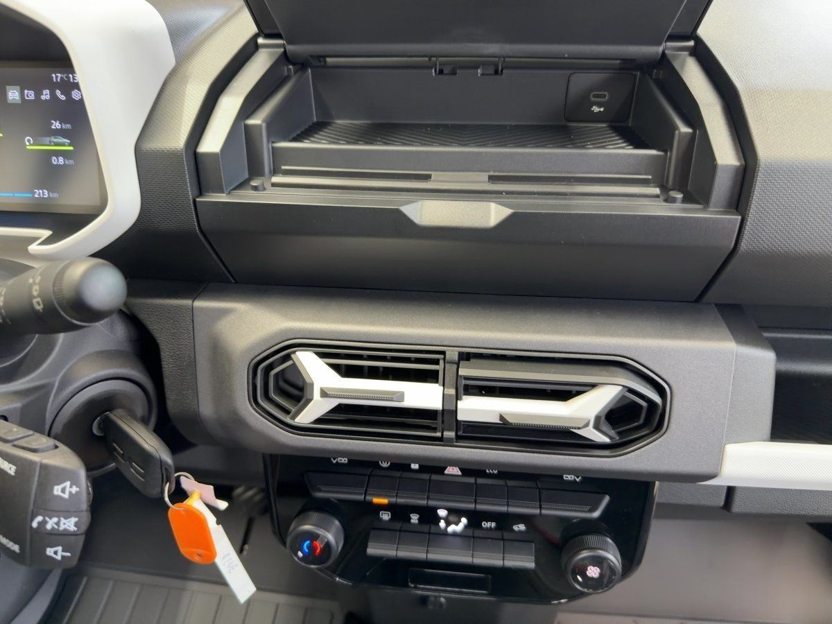 Dacia Spring - Bild 12