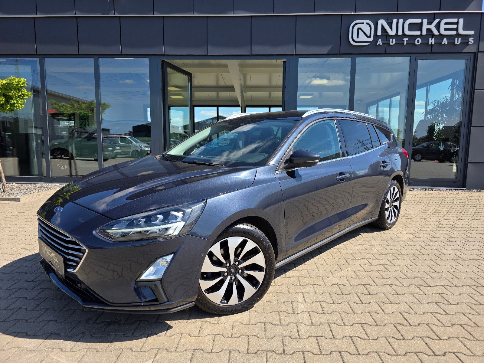 Ford Focus Tur. Titanium*Led*Ahk*Acc*Kamera*Pano*B&O* imagem 2