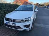 Volkswagen Touareg 3.0 V6 TDI Executive Edition - Volkswagen Touareg: 3.0