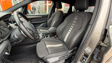 BMW 220 Active Tourer - 10