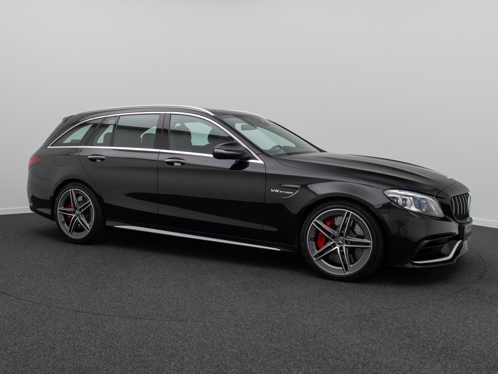 Fahrzeugabbildung Mercedes-Benz C 63 AMG Panorama DAB Burmester Komfort Voll