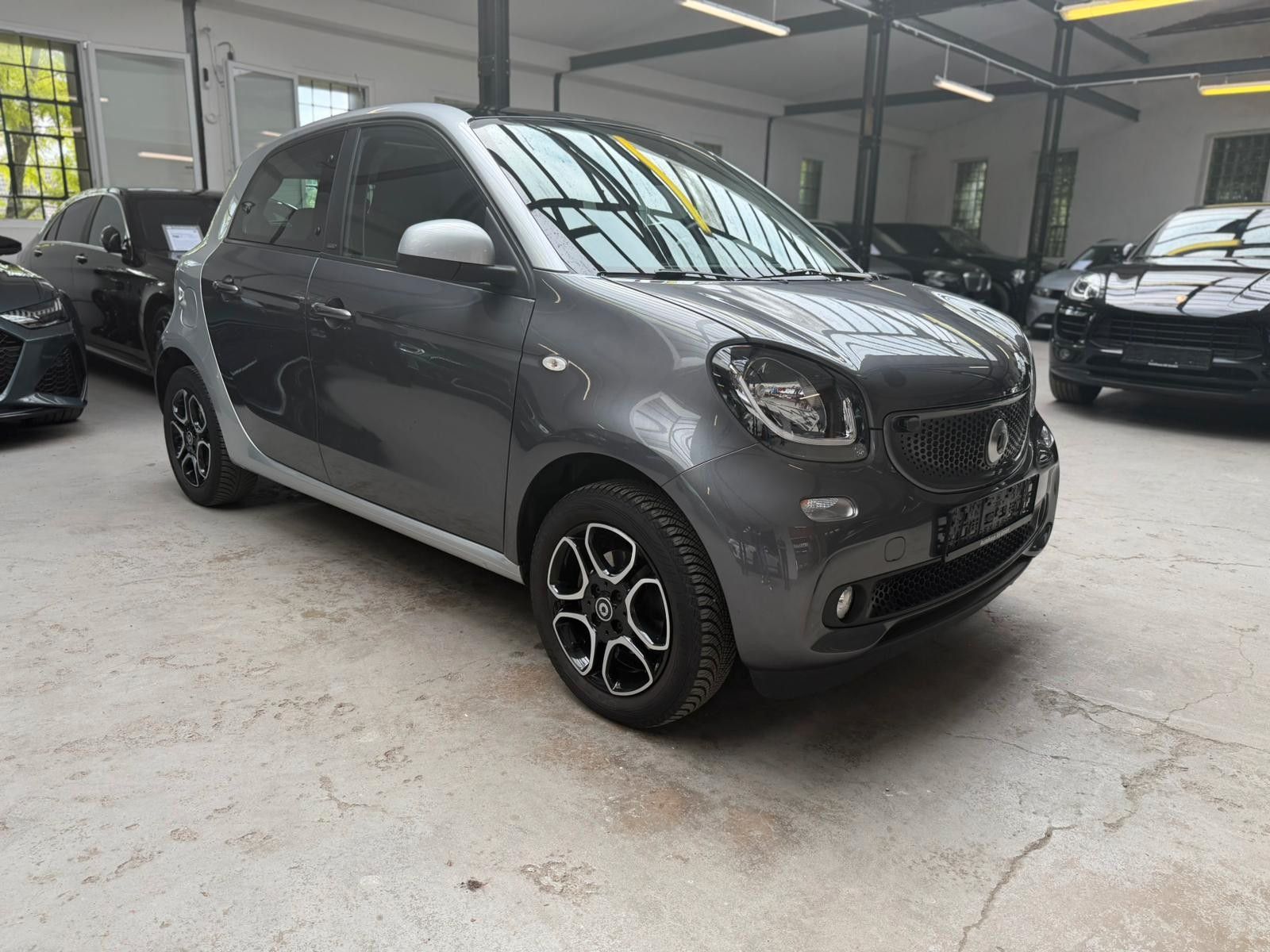 SMART ForFour