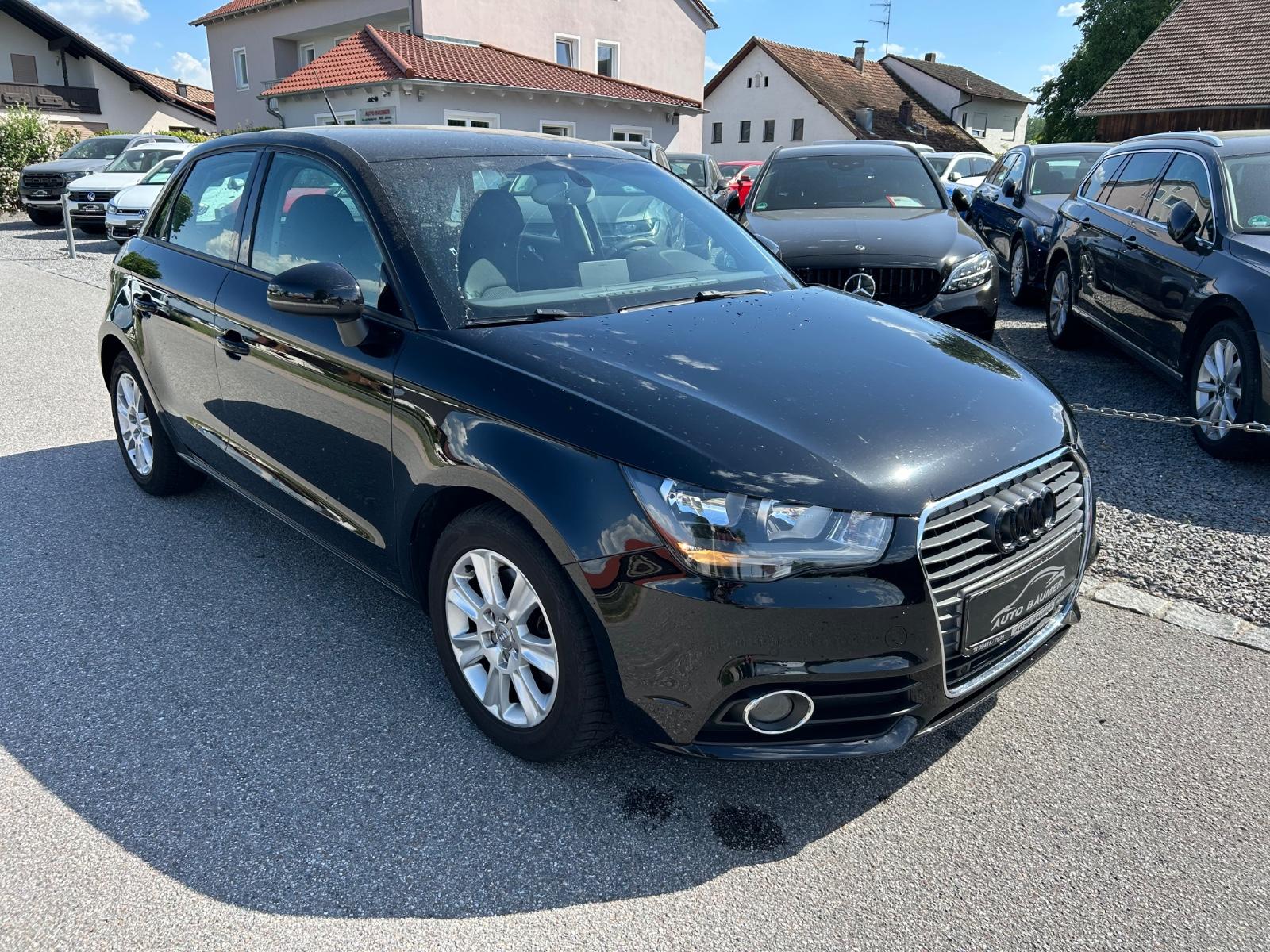 Audi A1 Sportback attraction *SHZ*
