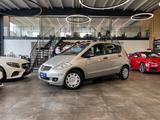 Mercedes-Benz A 150 *Klima*Isofix*Freisprech*SHZ* - silberne Mercedes-Benz A 150