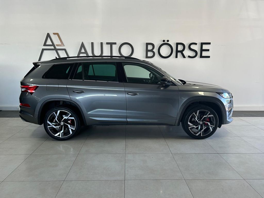 Skoda Kodiaq RS PANO*STH*360°*CANTON*AHK*MATRIX*7xSITZ